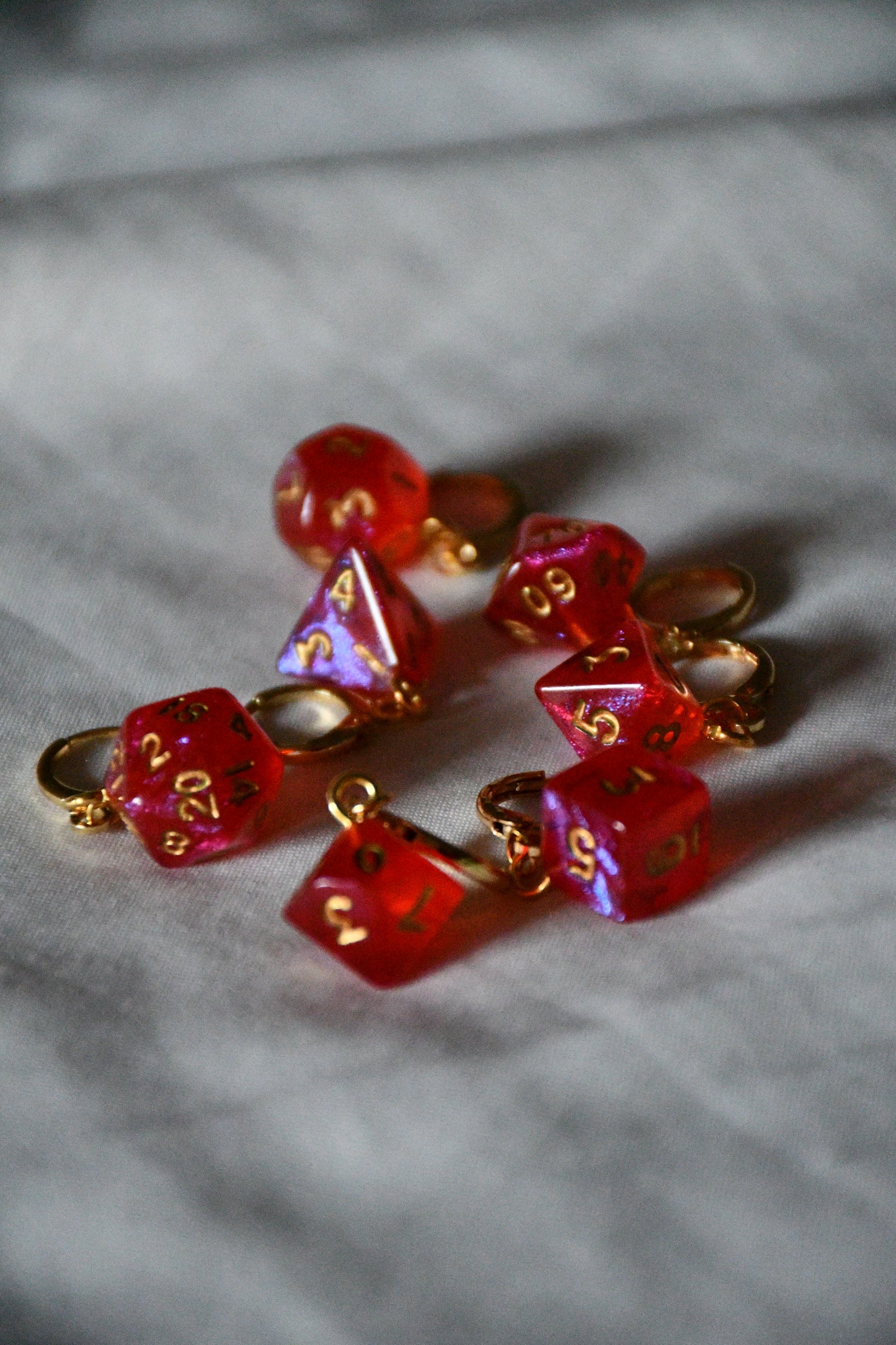 7 Piece (Shimmery red with gold ink)