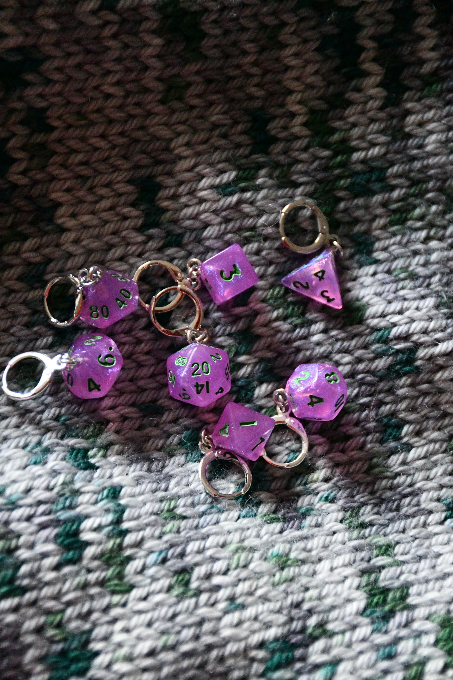 7 Piece (Shimmery purple with green ink)